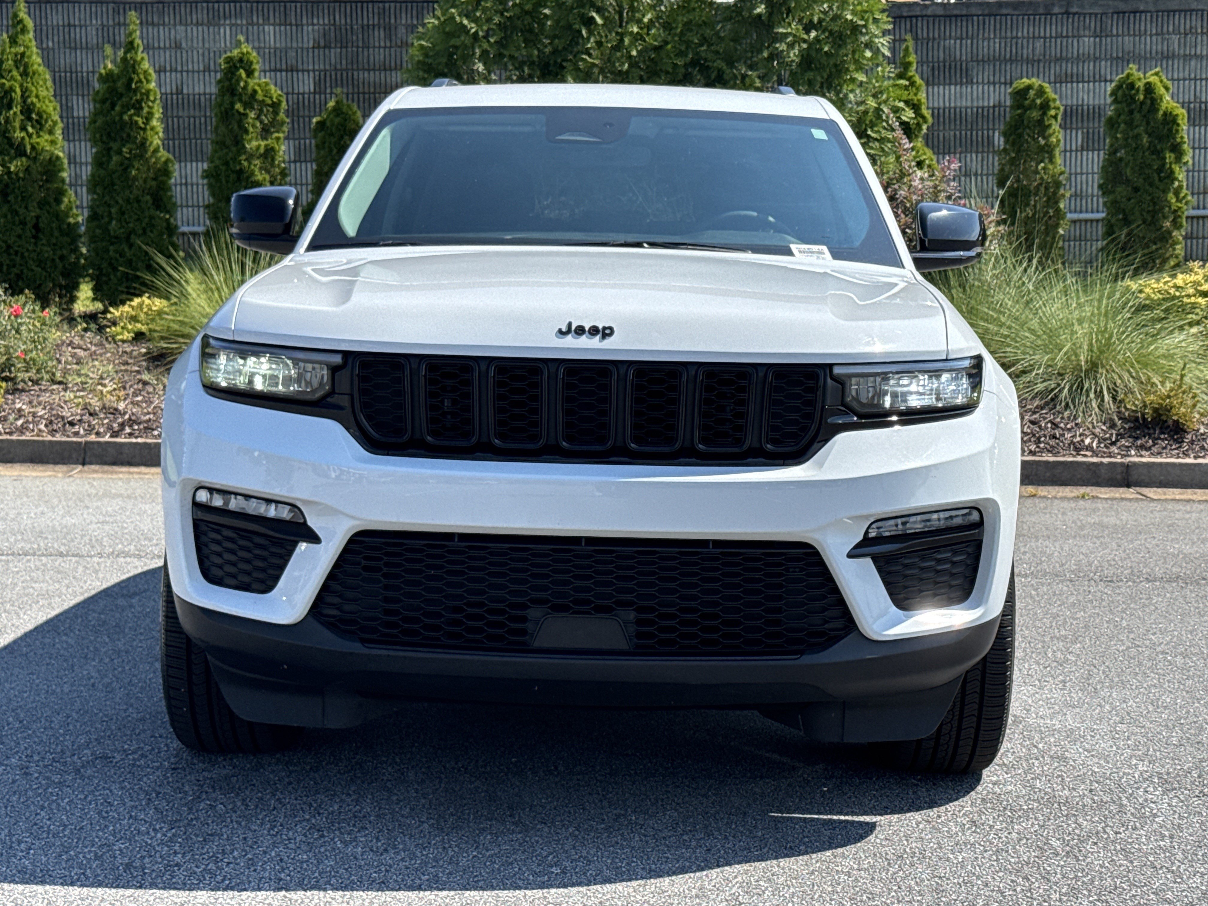 jeep grand cherokee 2023 1C4RJHBG3PC500255 image jeep grand cherokee 2023 1C4RJHBG3PC500255 image